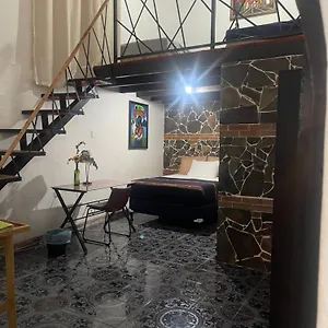 Hotel Casa Alejandro De Caballeros
